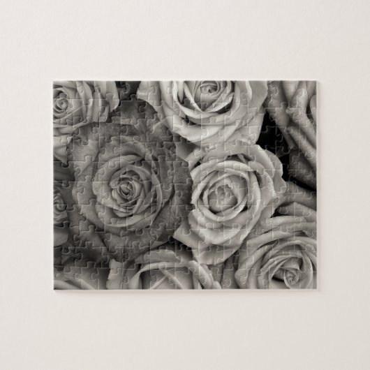 黒と白のバラの写真 ジグソーパズル (横)