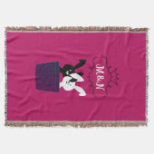 黒と白のバンニーの漫画と可愛いマゼンタ スローブランケット (正面)