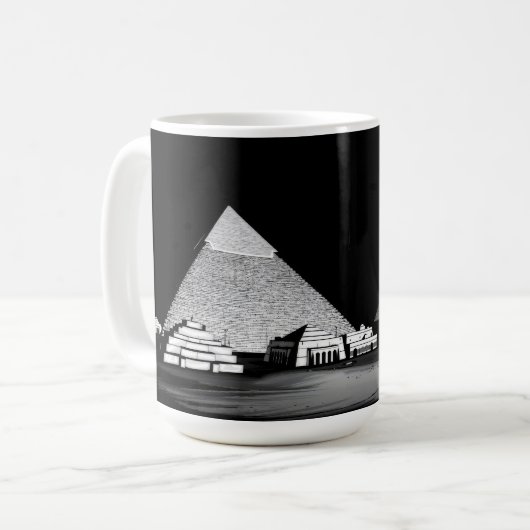 黒と白のピラミッド コーヒーマグカップ (正面左)