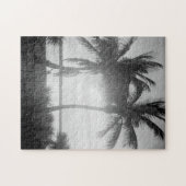 黒と白のヤシの木が夕焼けの写真 ジグソーパズル (横)