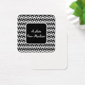 黒と白の丸ファンキーい正方形パターンの注記 (デスク)