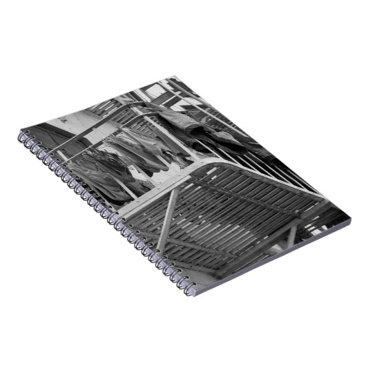 黒と白の写真を乾燥したユーモアのために下着 ノートブック (右側)