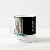 黒と白の卒業写真マグカップ - 2026年卒業生 コーヒーマグカップ (正面左)