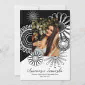 黒と白の卒業発表ひまわり 招待状 (正面)