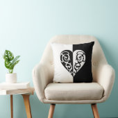 黒と白の塗りつぶしハート クッション (椅子)
