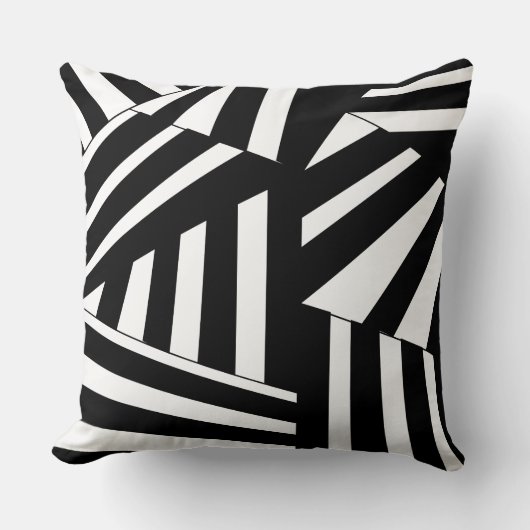 黒と白の対角線のストライプパターン クッション (正面)
