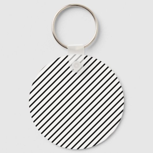 黒と白の対角線のストライプ キーホルダー (正面)