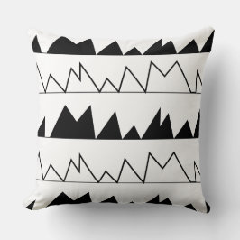黒と白の山形のパターン クッション