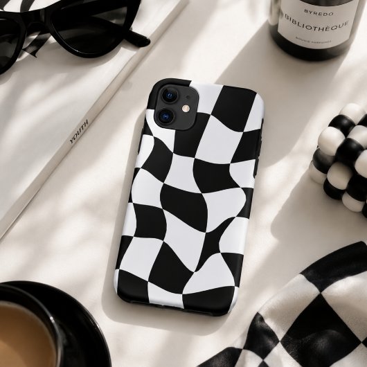 黒と白の市松模様のボード Case-Mate iPhoneケース