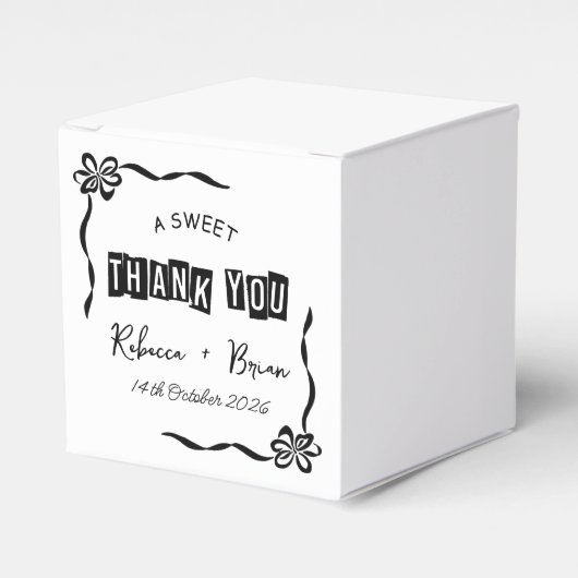 黒と白の手描き弓スケッチ結婚ズ フェイバーボックス (正面サイド)