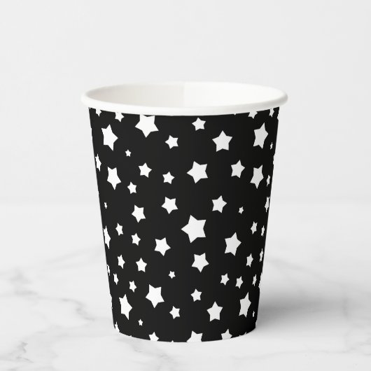 黒と白の星のパターン 紙コップ (左)