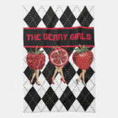 黒と白の格子模様の上に赤い果実の漫画の女性 キッチンタオル (縦)