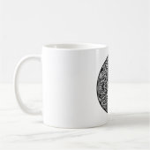 黒と白の毛糸の玉の曼荼羅 コーヒーマグカップ (左)