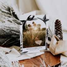 黒と白の水の色の家族の写真