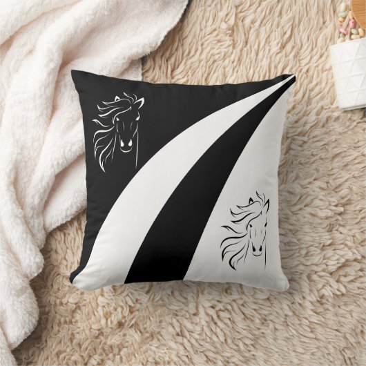 黒と白の波に乗った馬のシルエット抽象芸術 クッション (ブランケット)