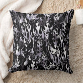 黒と白の炎パターン クッション (ブランケット)