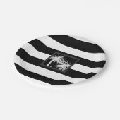 黒と白の熱帯のヤシのモダン木結婚の ペーパープレート (アングル)