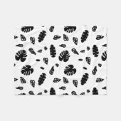 黒と白の熱帯夏離れのパターン フリースブランケット (正面(横))