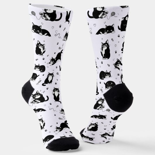 黒と白の猫のパターンが可愛い猫好きのためのグッズ ソックス (傾斜あり)