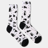 黒と白の猫のパターンが可愛い猫好きのためのグッズ ソックス (右)