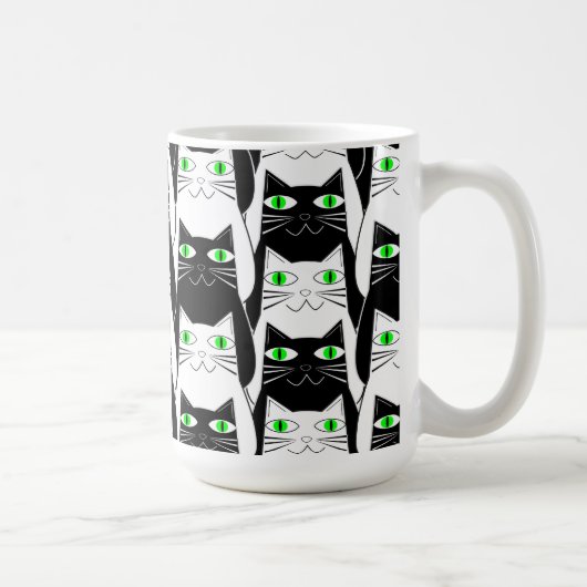 黒と白の猫 コーヒーマグカップ (右)