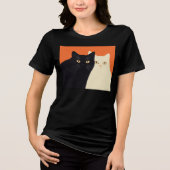 黒と白の猫Tシャツ トライブレンドTシャツ (正面)