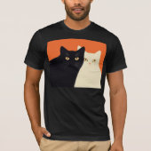 黒と白の猫Tシャツ Tシャツ (正面)