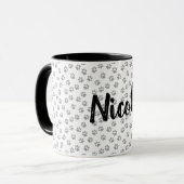 黒と白の肉球プリント オーダーメイド マグカップ Nicole (正面左)