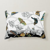 黒と白の背景の鳥と蝶 アクセントクッション (正面)