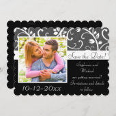 黒と白の花の写真 セーブ・ザ・デート カード (正面/裏面)