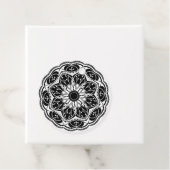 黒と白の花の曼荼羅 フェイバータグ (インサイチュ)