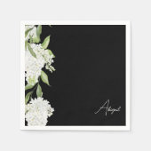 黒と白の花柄スクリプト名前の結婚前のお祝い スタンダードカクテルナプキン (正面)