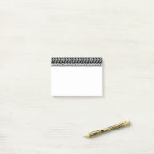 黒と白の落書き模様の列 ポストイット (デスク上)