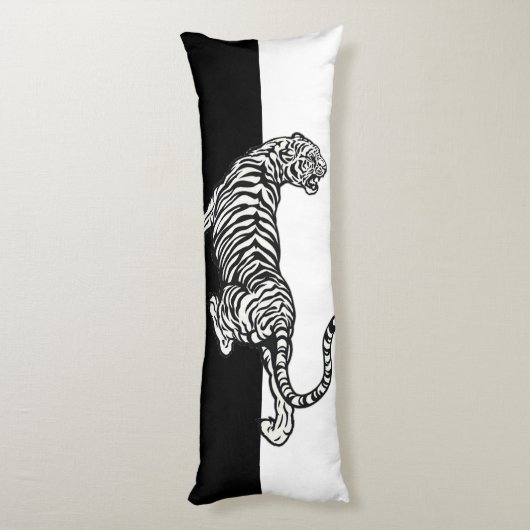 黒と白の虎 ボディピロー (裏面 (縦))