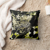 黒と白の蝶の装飾の枕 クッション (ブランケット)