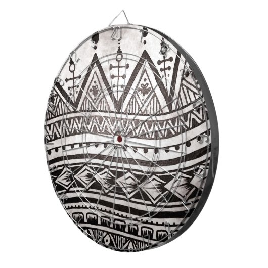 黒と白の部族のタトゥー幾何学的パターン ダーツボード (正面右)