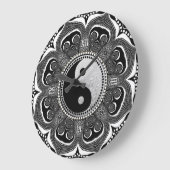 黒と白の部族の花のニューエイジ記号 ラージ壁時計 (傾斜)