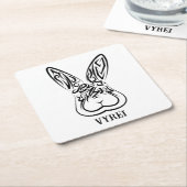 黒と白の部族ウサギ スクエアペーパーコースター (アングル)