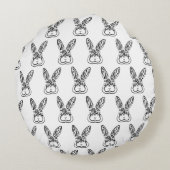 黒と白の部族ウサギ ラウンドクッション (裏面)