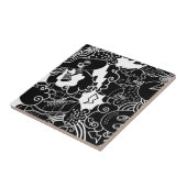 黒と白の都市の落書きパターン タイル (側面)