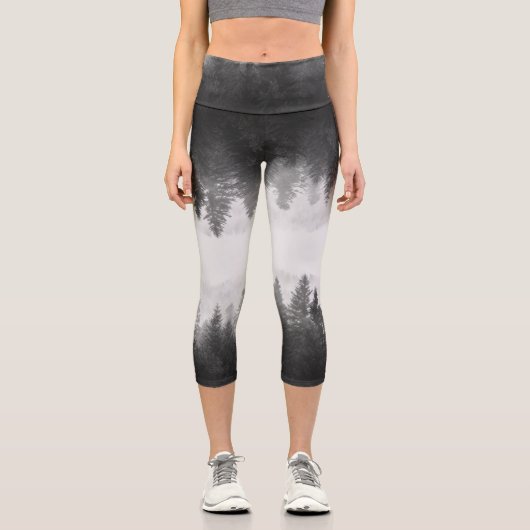 黒と白の霧のミラー森 カプリレギンス (正面)