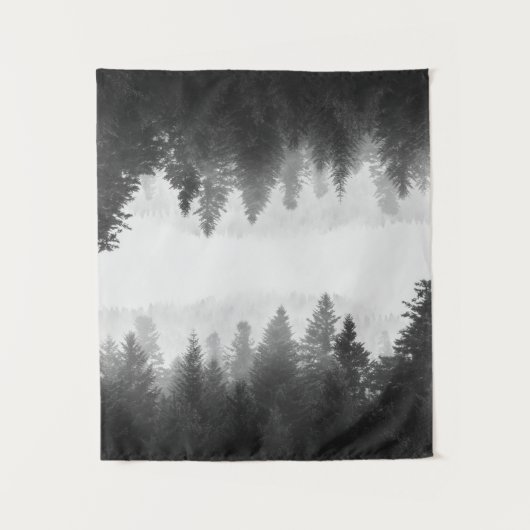 黒と白の霧のミラー森 タペストリー (正面)