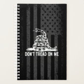 黒と白は私にアメリカ国旗を踏まない プランナー手帳 (正面)