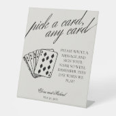 黒と白カードを選ぶ任意のカードゲストブック 台座サイン (正面)