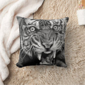 黒と白黒の野生の虎の写生 クッション (ブランケット)