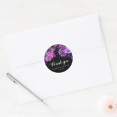 黒と紫の花柄の感謝。結婚式の花 ラウンドシール (封筒)