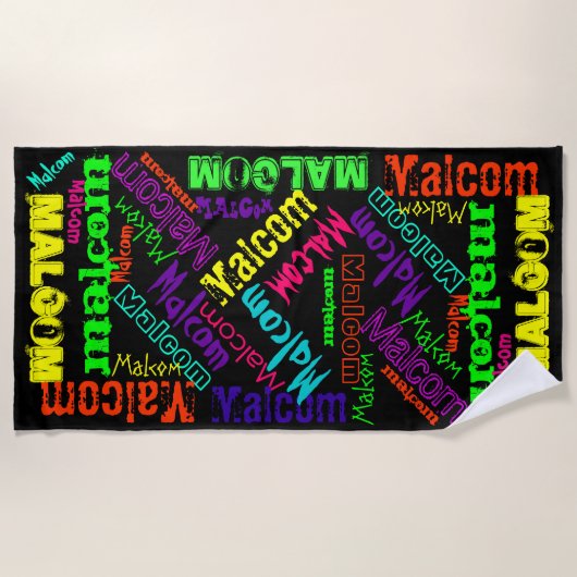 黒と繰り返カラフルし名のコラージュ ビーチタオル (正面)