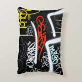 黒と色数々のの落書きアート アクセントクッション (裏面(縦))