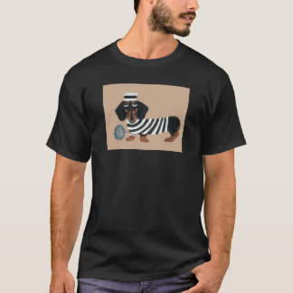 黒と茶のダックスフントおやつ泥棒囚人 Tシャツ