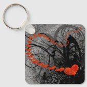 黒と赤いハートの渦巻き キーホルダー (正面)